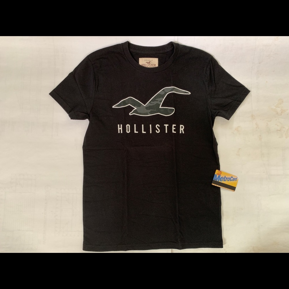Hollister black shirt